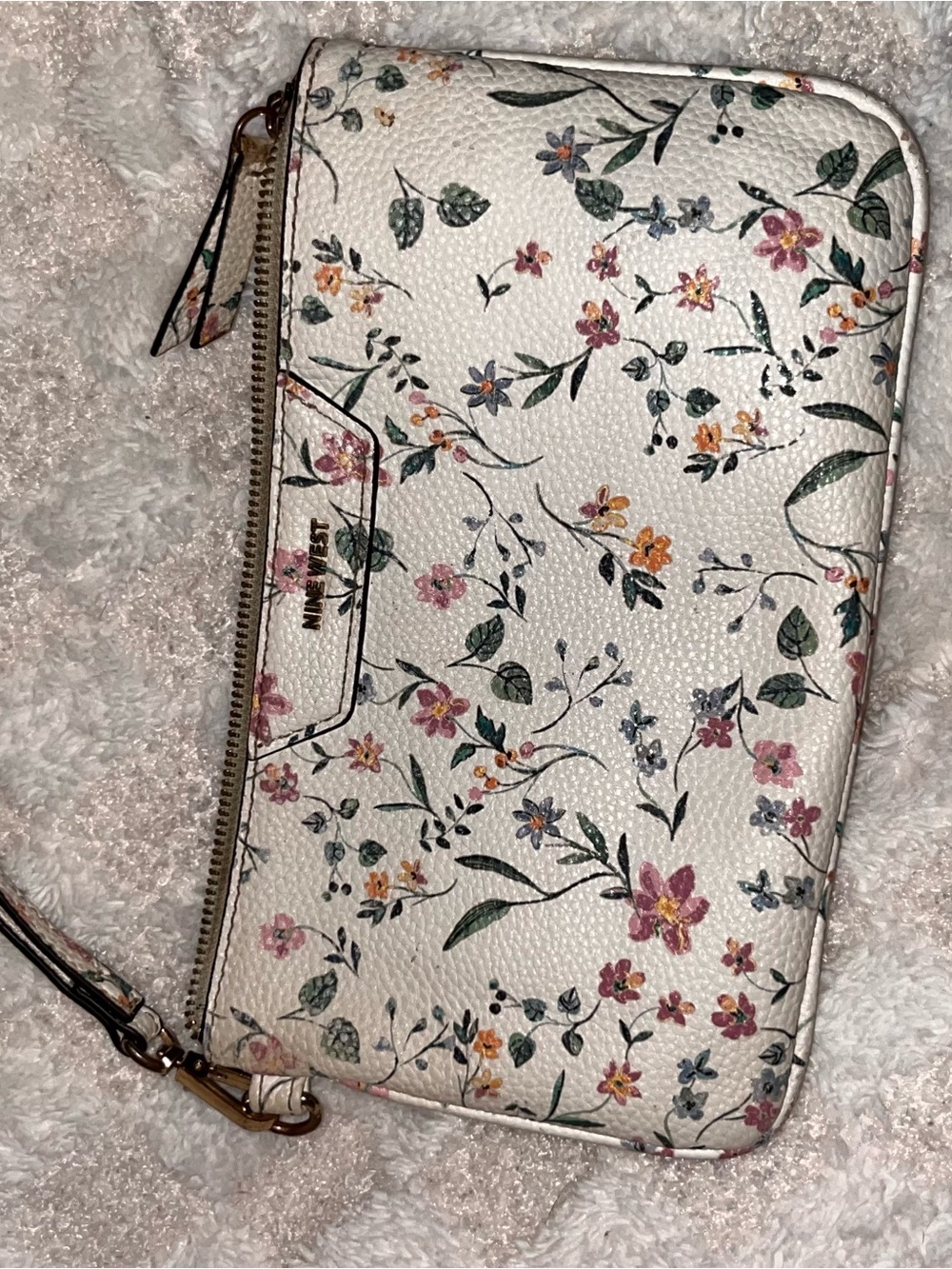 Nine West Floral Zip-Around Wristlet Wallet - White Floral